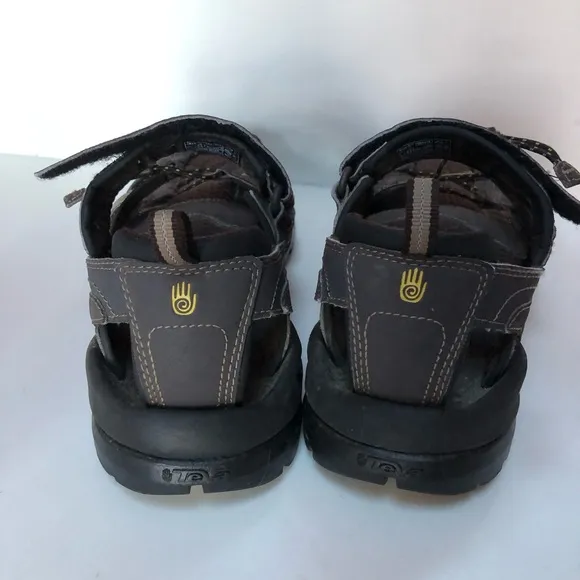Teva NWOT Men's close toe sandal (9)