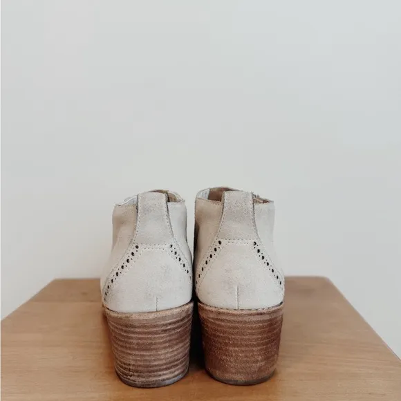 The Grayson Brogue Chelsea Boot