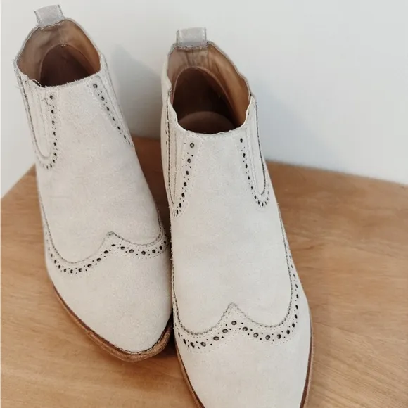 The Grayson Brogue Chelsea Boot