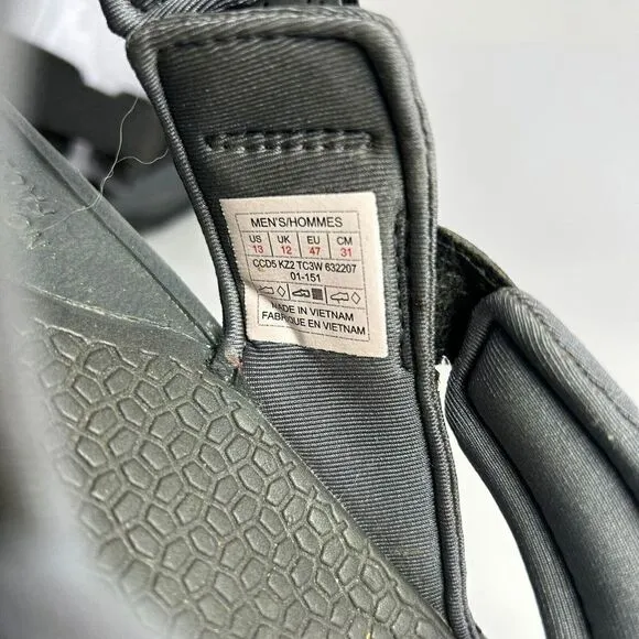 The North Face Men's Hydro Track Hiking Shoes US 13 Gray Trekking Water Sandals
