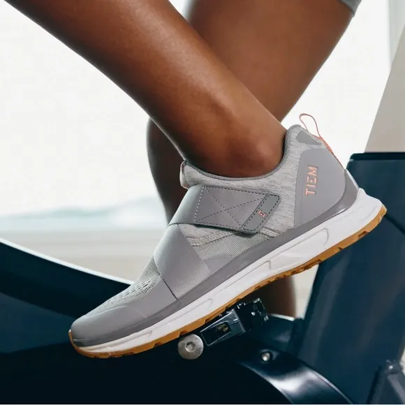 TIEM Slipstream -Cycling Shoe NWOT