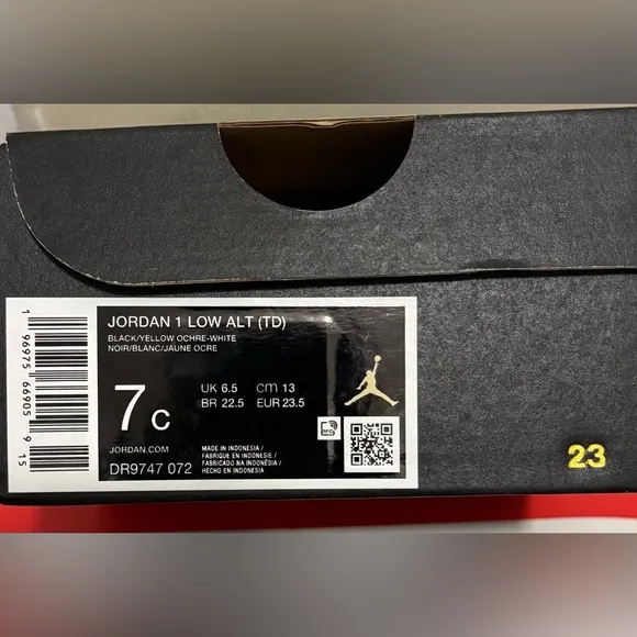 Toddler Jordan 1 Low Alt