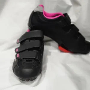 Tommaso Pista women's black and pink cycling shoes size 6