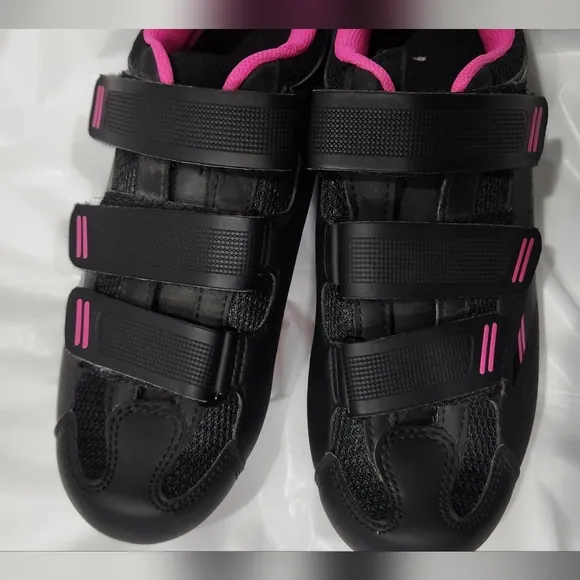Tommaso Pista women's black and pink cycling shoes size 6