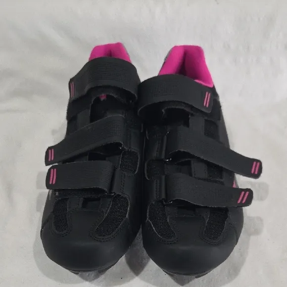 Tommaso Women's Black and Pink Cycling Shoes Size 8.5