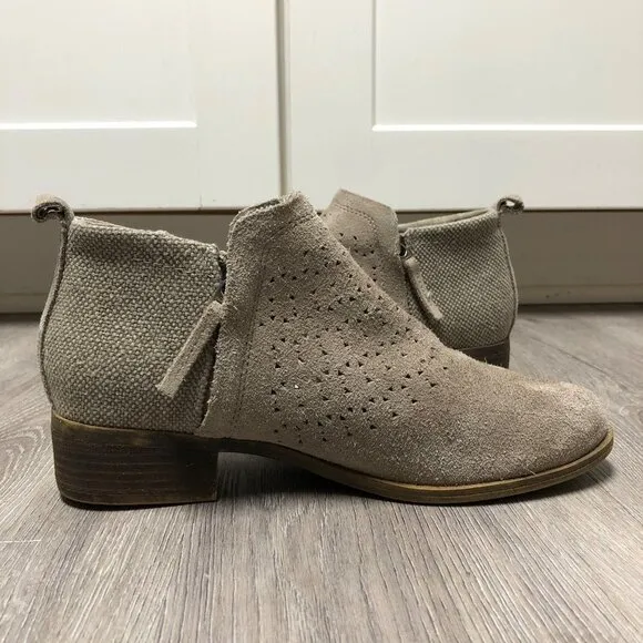 Toms Size 7 Tan Suede Booties Deia Perforated Ankle Boots Leather Shoes