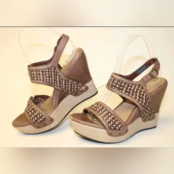 UGG Assia Heeled Sandals Women Size 7.5 38.5 Woven Neutral Leather Shoes