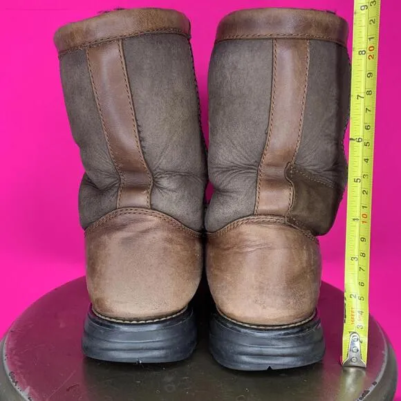 UGG Brooks Brown Leather Shearling Lined Mid Calf Boot Sz 8