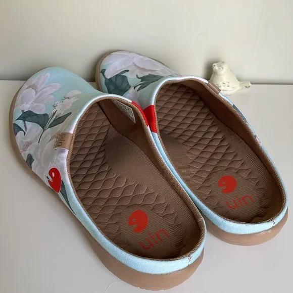 Uin Minty Peony Malaga Slipper  7.5 🆕 Without Box