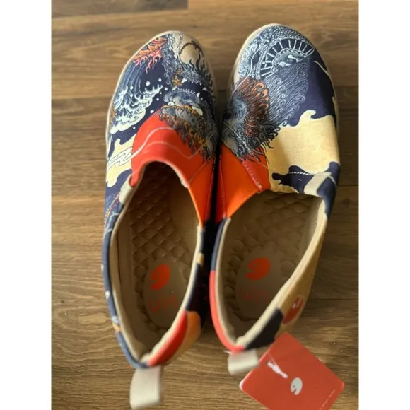 UIN Slip On  Loafers Lightweight Comfort Art Painted Fashion Sneaker Silent Man