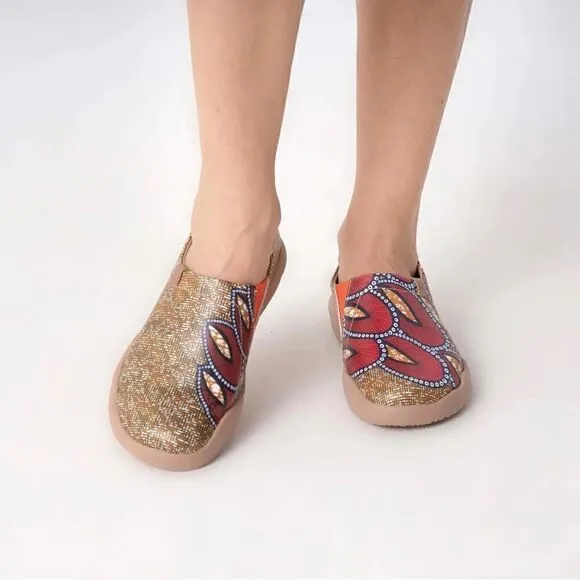UIN Women's Walking Shoes Microfiber Comfort Loafers (Orchids) New No Box
