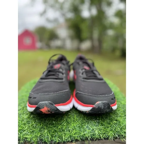 Under Armour 3026175 Mens Charged Assert 10 Running Shoes Black/Red Size 12.5