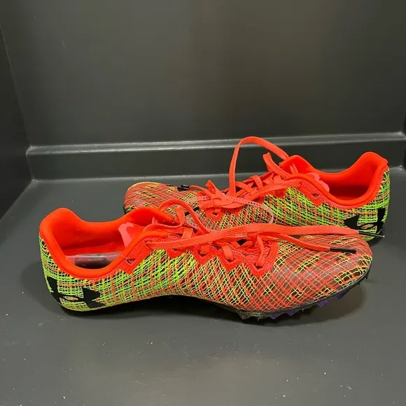 UNDER ARMOUR SPRINT PRO 3 - NWOB