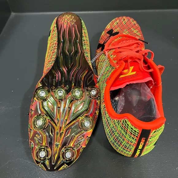 UNDER ARMOUR SPRINT PRO 3 - NWOB
