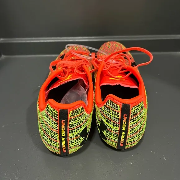 UNDER ARMOUR SPRINT PRO 3 - NWOB