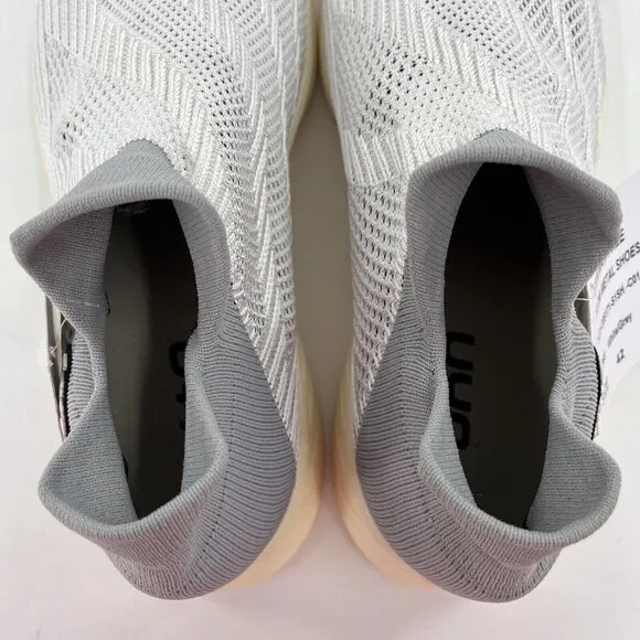 UYN Sports Man Free Flow Metal Shoes Size 42 men's hemp soles