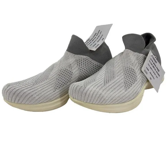 UYN Sports Man Free Flow Metal Shoes Size 42 men's hemp soles