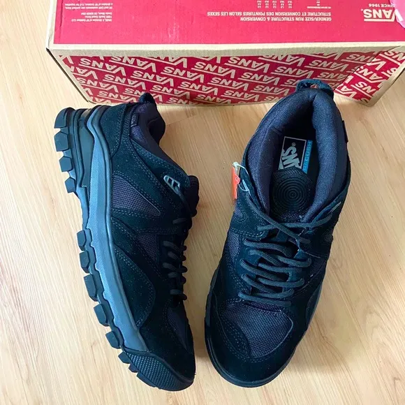 Vans Amzn Trailhead Black Shoes Mens 10.5 US Women 12.0 US