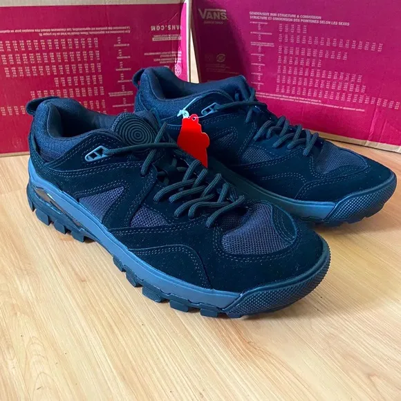 Vans Amzn Trailhead Black Shoes Mens 10.5 US Women 12.0 US