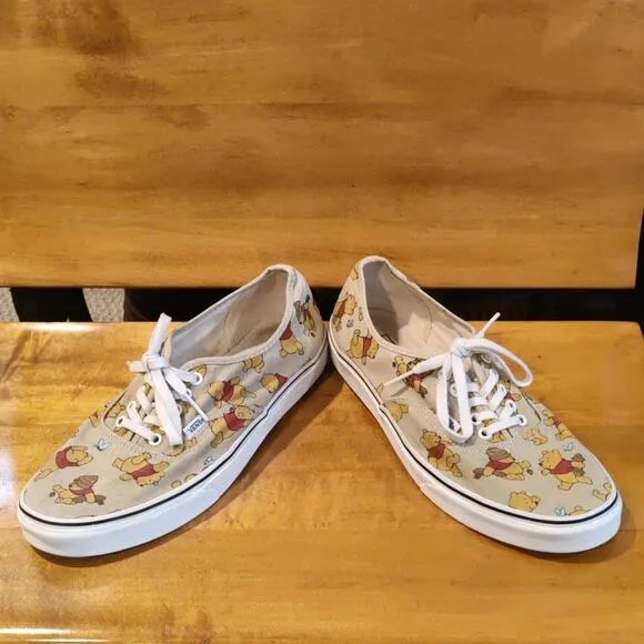 Vans Disney Winnie the Pooh mens size 22