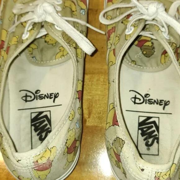 Vans Disney Winnie the Pooh mens size 22