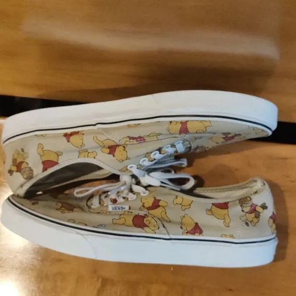 Vans Disney Winnie the Pooh mens size 22
