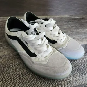 VANS Men's Ave Pro Blanc De Blanc White Black Skate Shoe Sneakers M 7 / W 8.5 US