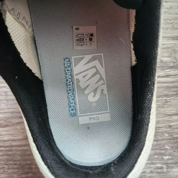 VANS Men's Ave Pro Blanc De Blanc White Black Skate Shoe Sneakers M 7 / W 8.5 US
