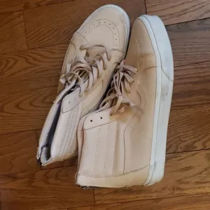 Vans off the wall  size 12 US man