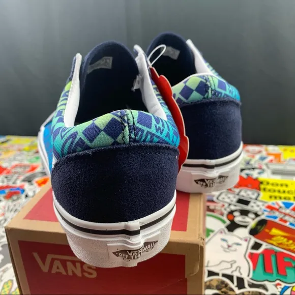 Vans Old Skool Logo Flame Suede 6.5 Womens