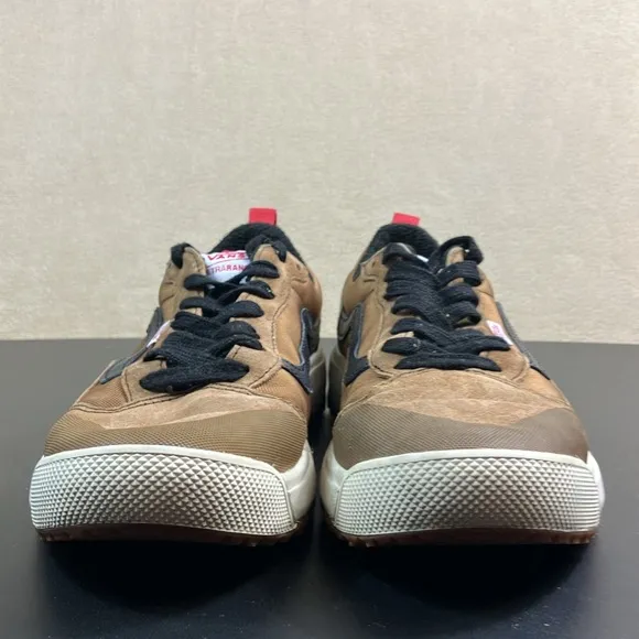 Vans UltraRange Exo MTE-1 Primaloft Athletic Outdoor Sneaker Shoes Men’s size 8