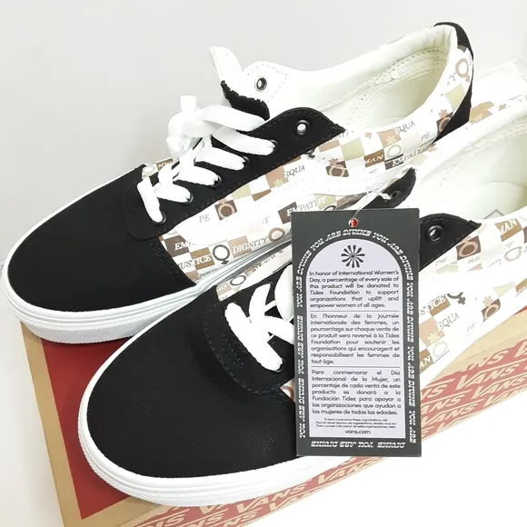 Vans  Ward Kids' Shoes by Vans  SIZE 6 NWB