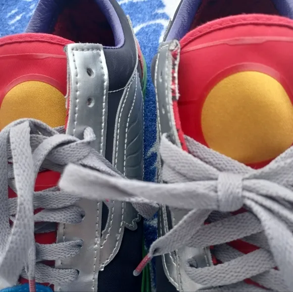 Vans X Marvel Avengers Old Skool Mens 10.5 Womens 12 Shoes Capt America Sneakers