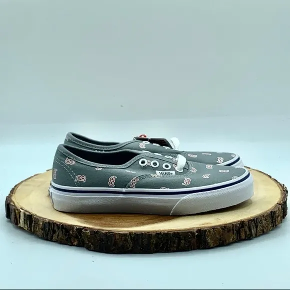 VANS X MLB Kids Boston Red Sox Authentic Size 1.5