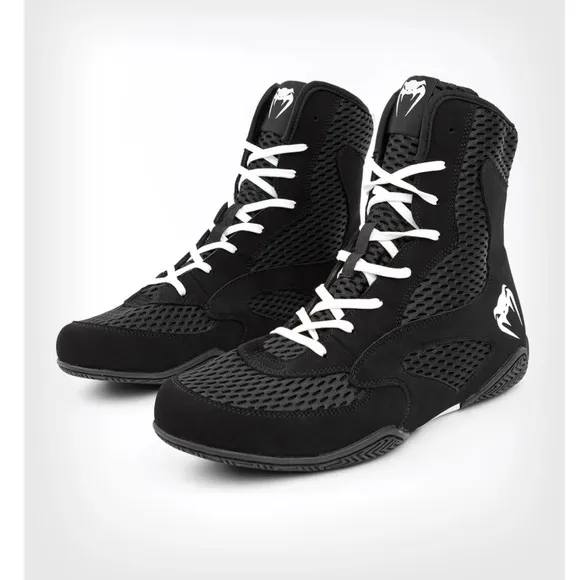VENUM Black Men's Boxing Shoes brand new size 6.5