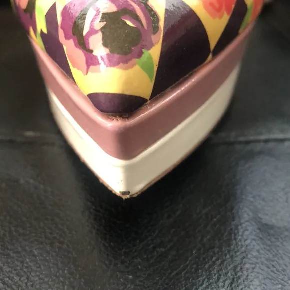 Versace Shoes, GUC