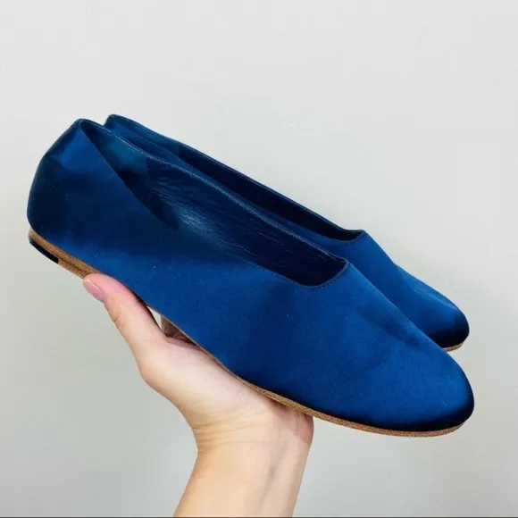 VINCE MAXWELL 2 SATIN ROUND TOE BALLERINA FLAT NAVY BLUE SIZE 7.5​​​