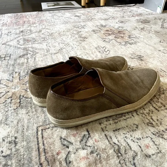 Vince Tan Suede Leather Casual Slip On Sneaker Acker Shoes Mens Size 9