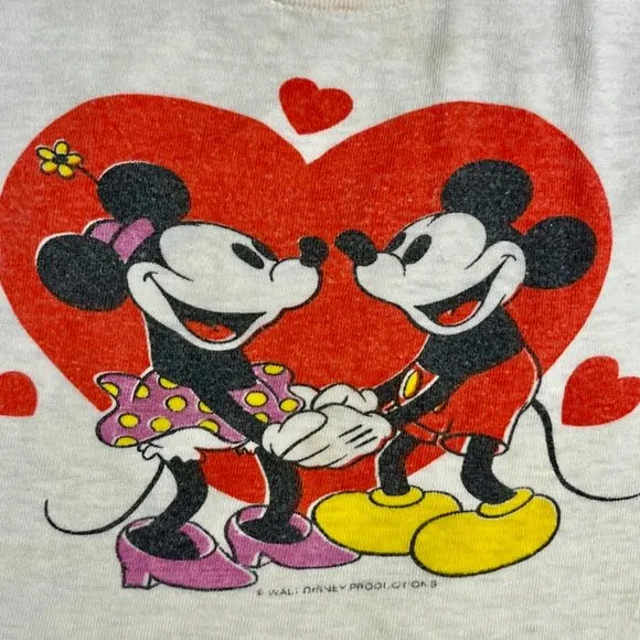 Vintage Youth size 12 &quot;Mickey Loves Minnie&quot; cotton tee shirt