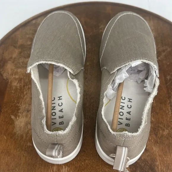 Vionic Beach Shoes Wm 7 Wide Malibu Beige Denim Tan Neutral Slip On Sneakers