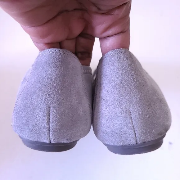 Vionic Maria Gray Suede Ballet Flat Shoes Size 9