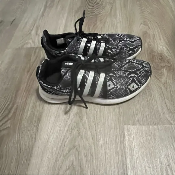 Women's Adidas Black &amp; White Snake Print Patterned Running Shoes
