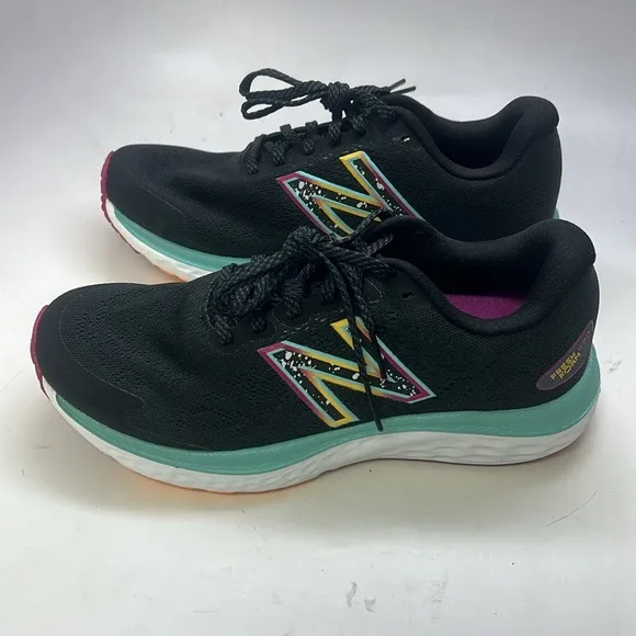 Women’s New Balance Fresh Foam 680 V7 Running Shoes Size 6 Black/Teal New in Box