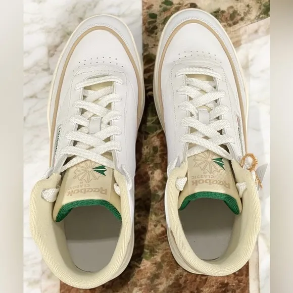 Womens Reebok Club C Geo Mid Size 8.5
