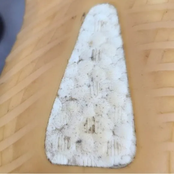 Yeezy x Adidas Grey Fabric Boost 350 V2- Sesame Sneakers Size 7