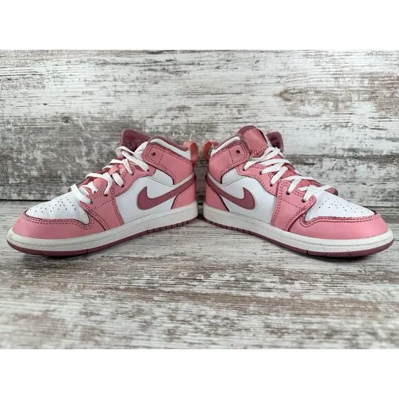 Youth Nike Air Jordan 1 Mid 'Valentines Day' Pink/White Sneaker Sz 11C Athletic