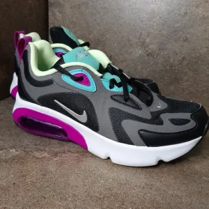 Youth Nike Air Max 200 (GS) Sz 4 1/2Y